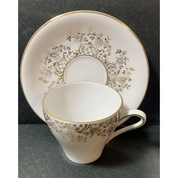 Germany Bavara Small Tea Cup and Saucer - Picture 3 of 9